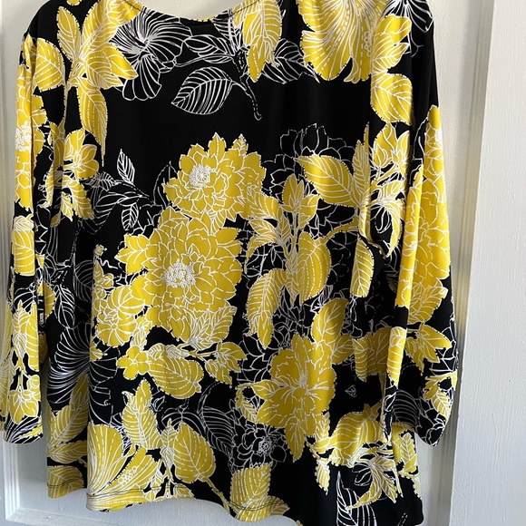 Ruby Road Striped 3/4 sleeve Shirt Small PXL Yellow flowers - Picture 2 of 4